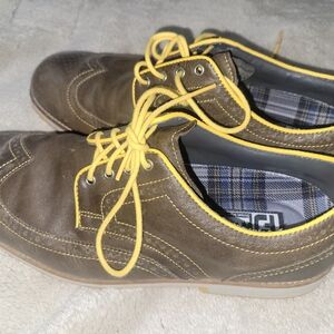 FOOTJOY GOLF SHOES